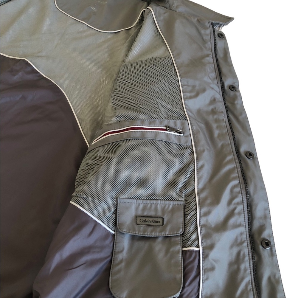 Calvin Klein, jacket - Picture 13 of 16